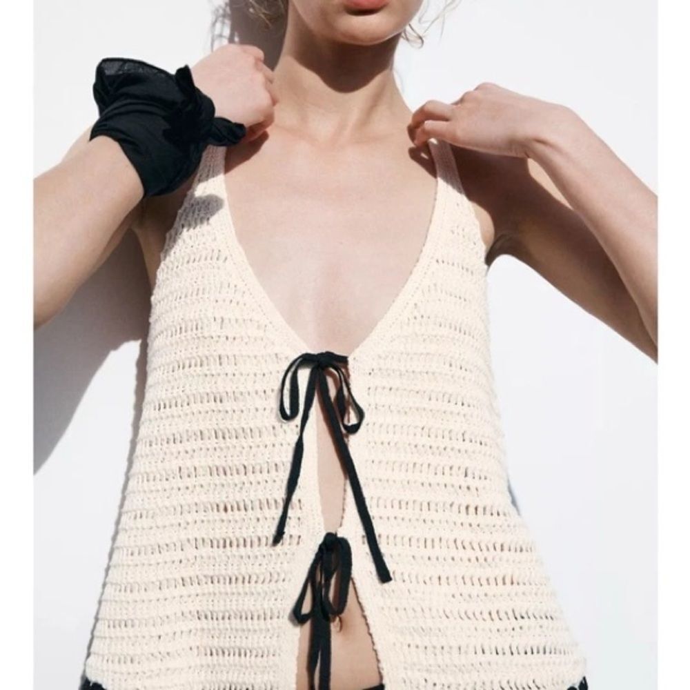 Zara Cream Knit Crop Top with Black Ties - Picture 5 of 5